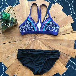 Athleta bikini top